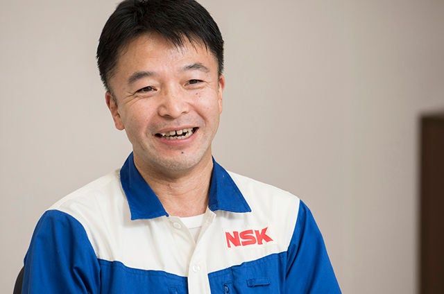 尾崎 学士さん（新領域商品開発センター 技術開発第一部 グループマネージャー）