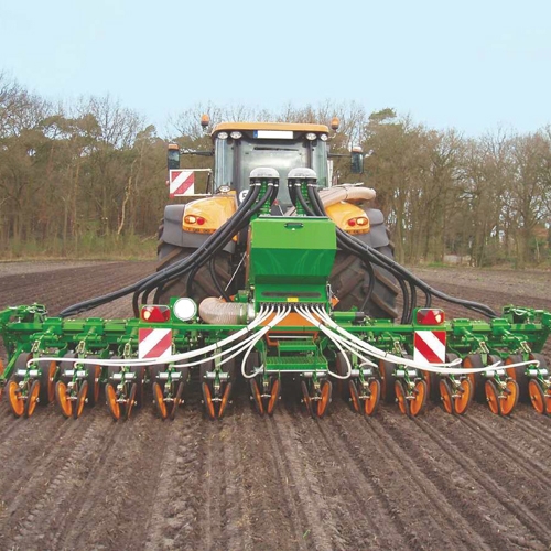 Sowing and fertilising